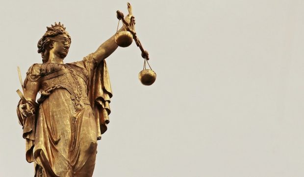 Eric Albou huissier de justice